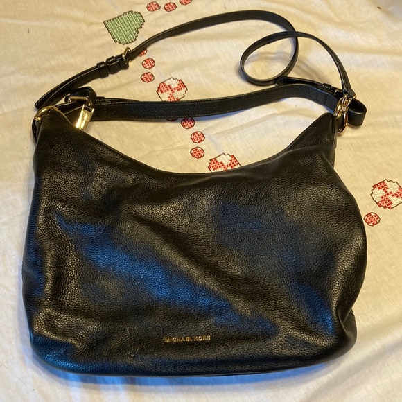 Michael Kors Black Leather purse 👛. - Picture 1 of 8